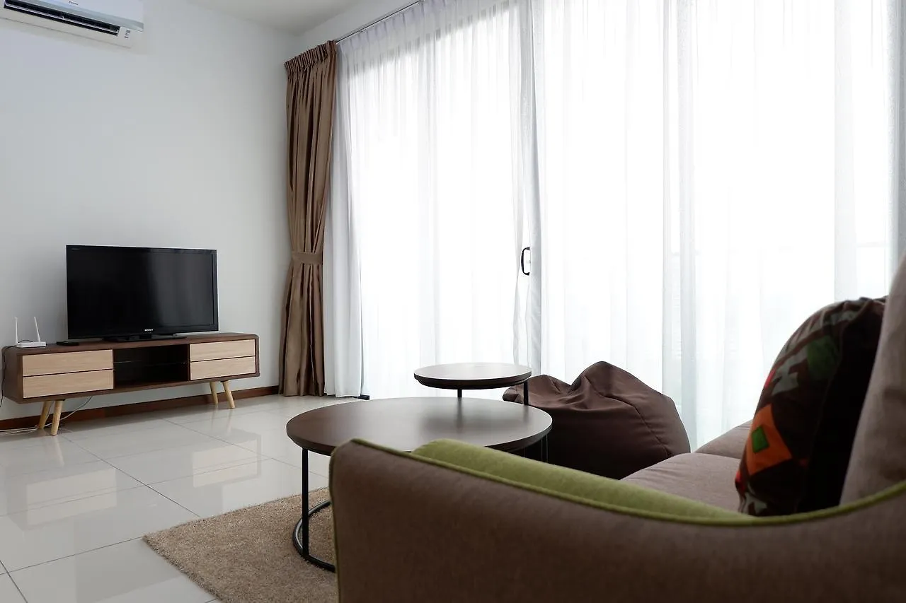아파트 Rentostay Bayu Puteri Apartment-Crescent Bay Suites 조호르 바루