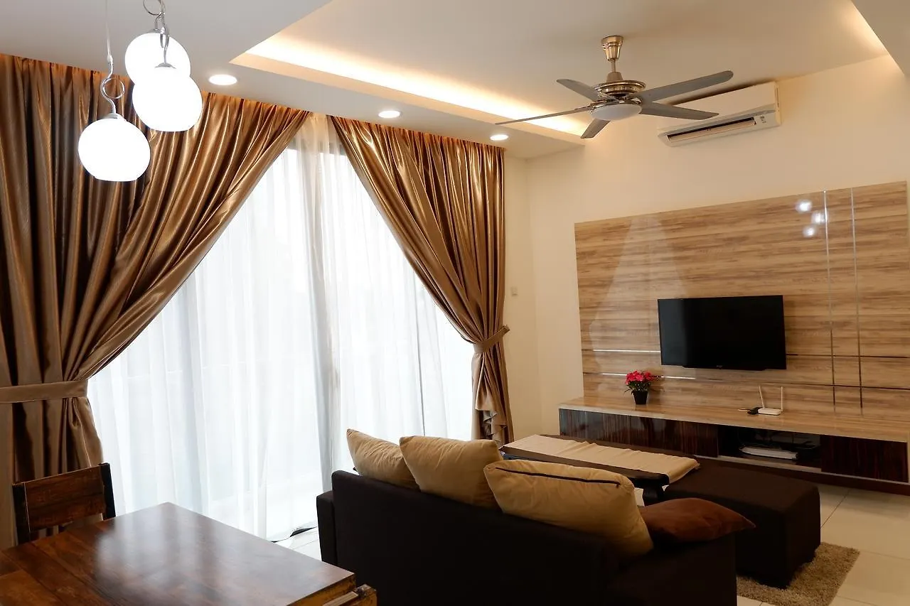 Rentostay Bayu Puteri Apartment-Crescent Bay Suites Johor Bahru